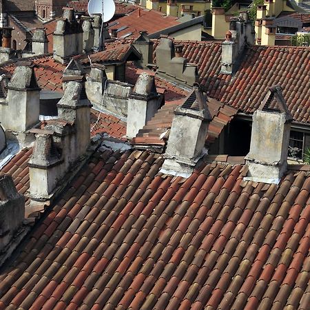 Mansard Very Close To Duomo มิลาน ภายนอก รูปภาพ