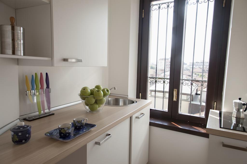 Mansard Very Close To Duomo มิลาน ภายนอก รูปภาพ